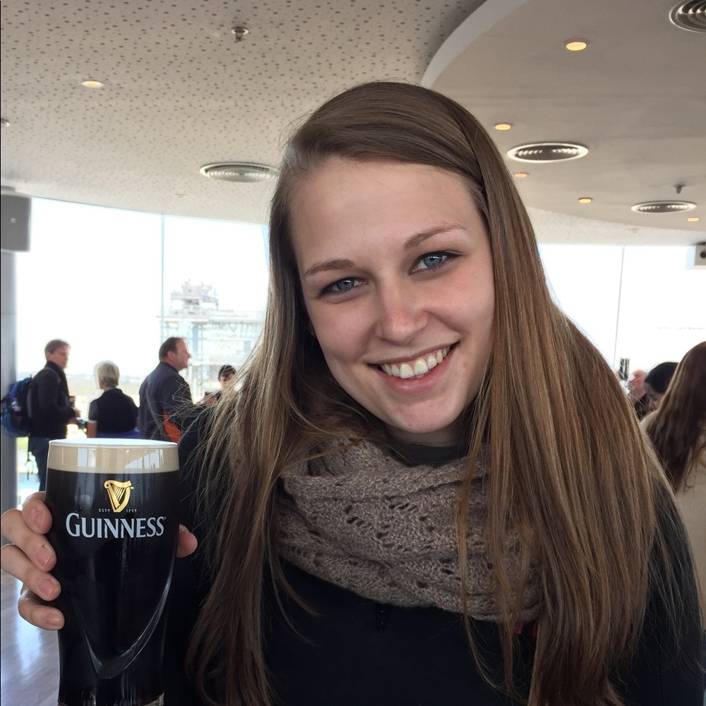 Meet your Posher, Kaitlyn